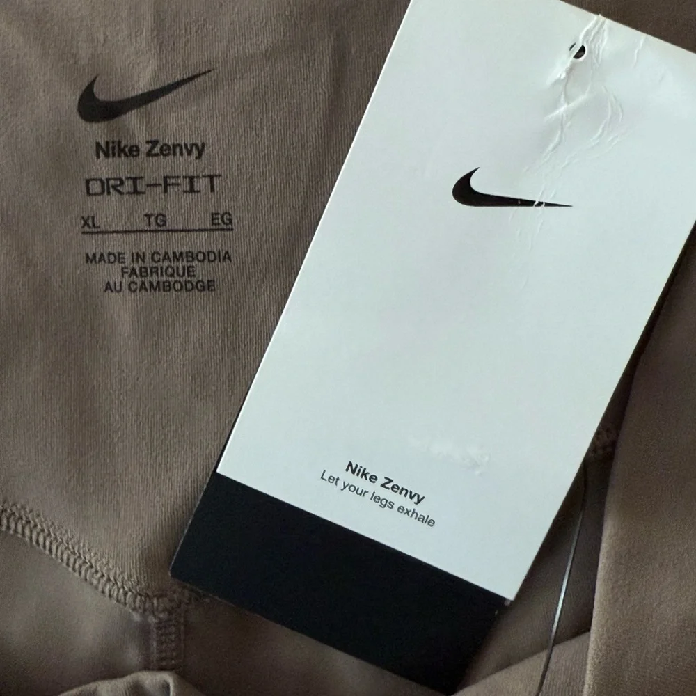 NIKE Zenvy High Waist Leggings Mink Brown NEW